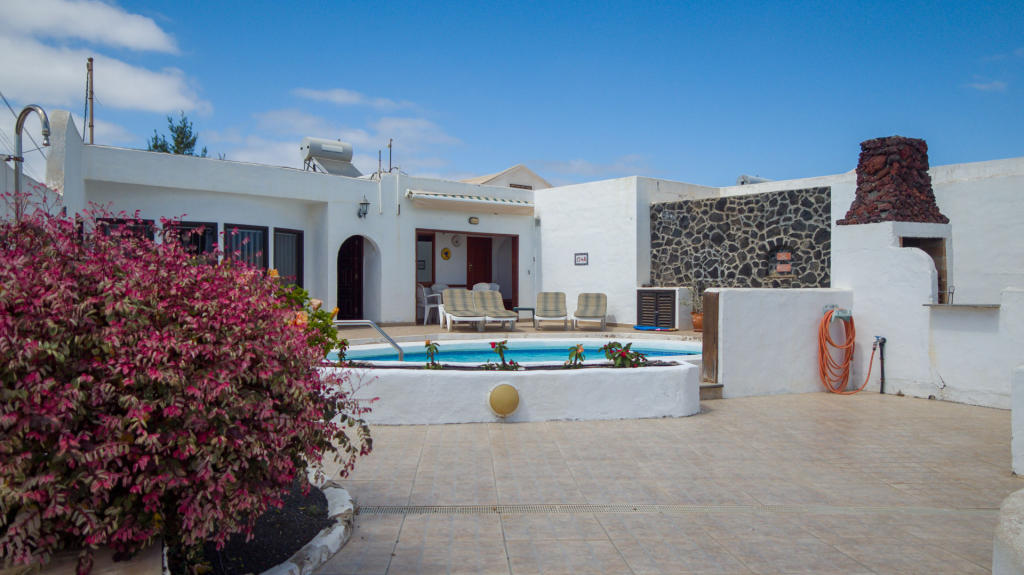 7 bedroom house for sale in Macher, Lanzarote, Spain