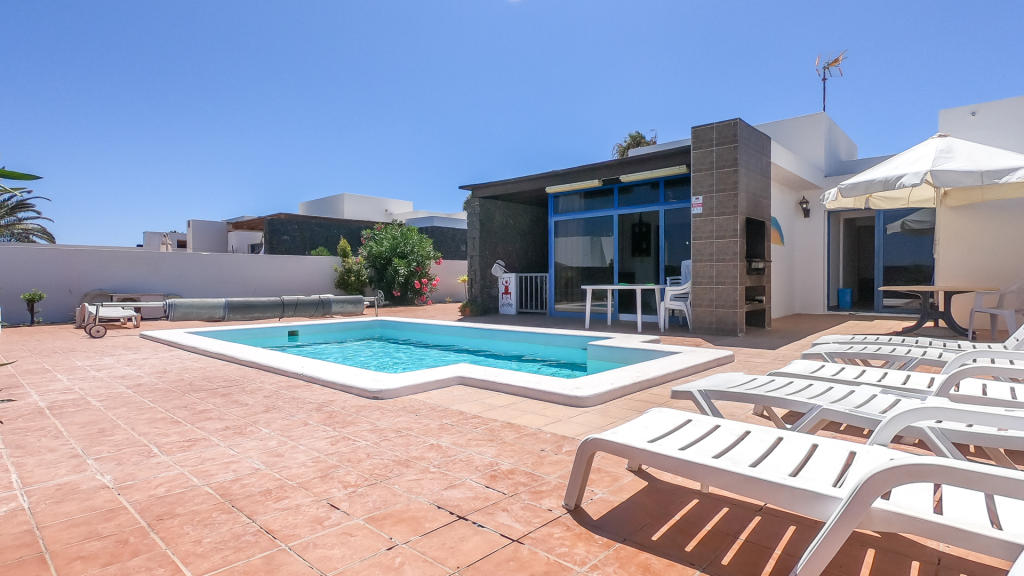 5 bedroom house for sale in Playa Blanca, Lanzarote, Spain