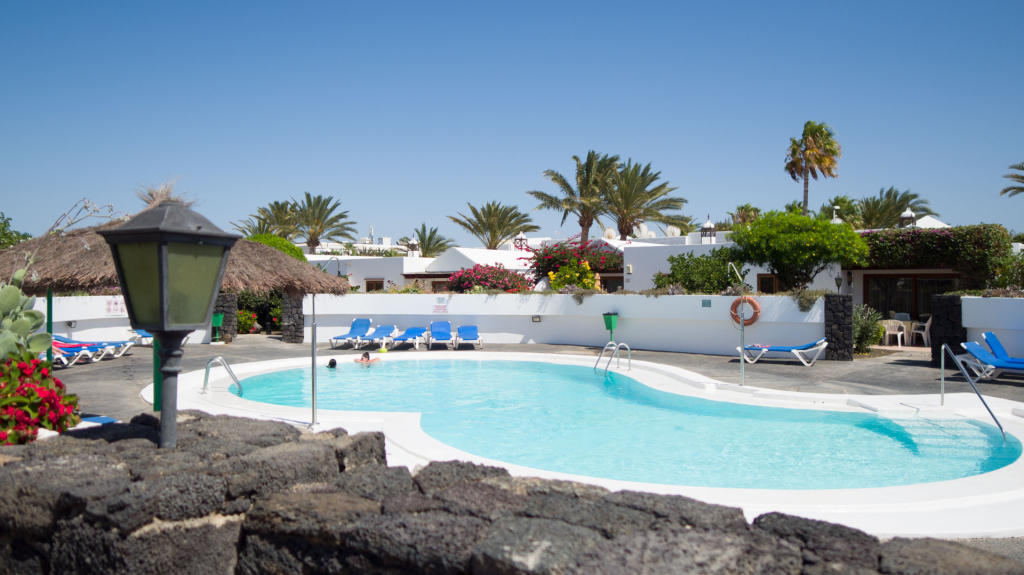 2 bedroom apartment for sale in Puerto Del Carmen, Lanzarote, Spain