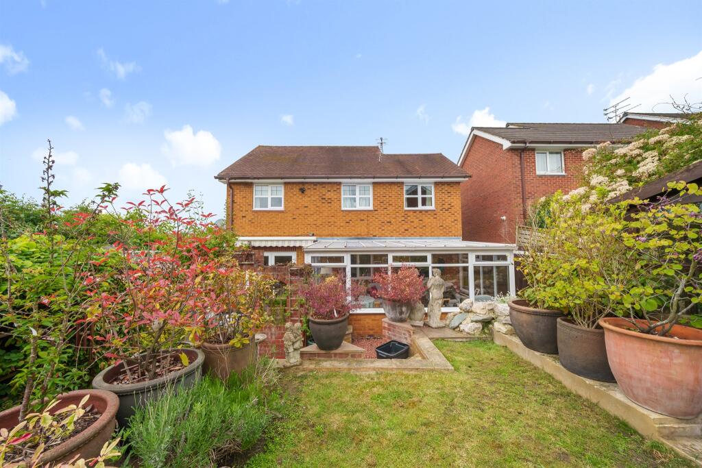 Main image of property: Emperor Close, Berkhamsted