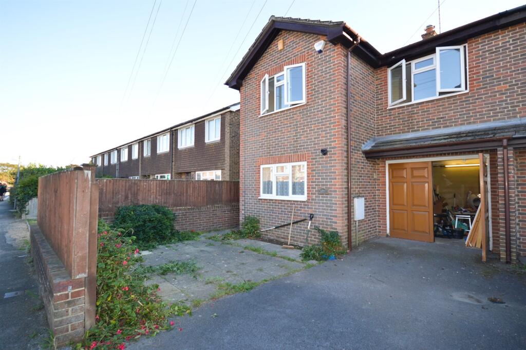 Main image of property: Kingsham Avenue, Chichester, PO19