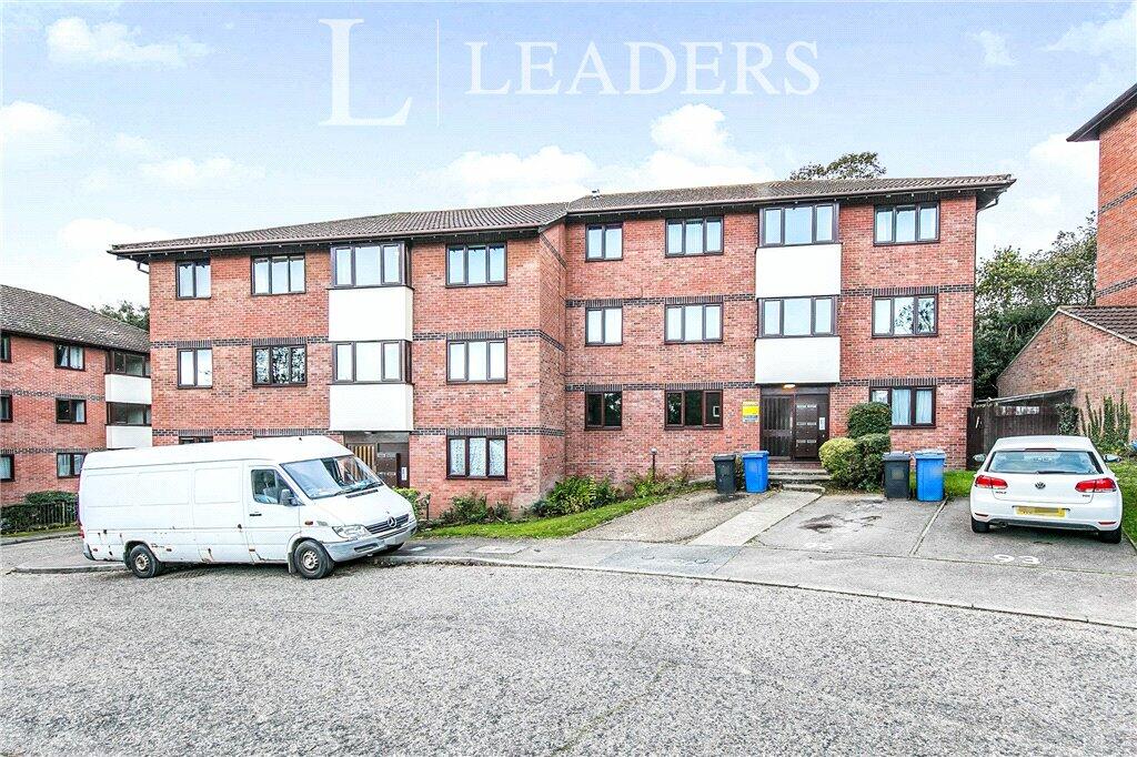 2 bedroom apartment for sale in Oakstead Close, Ipswich, Suffolk, IP4