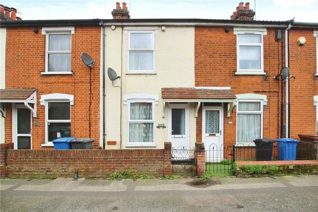 2 bedroom terraced house for sale in Bramford Lane, Ipswich, Suffolk, IP1