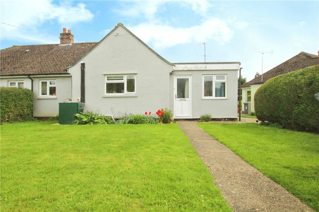 3 bedroom bungalow for sale in Church Road, Dallinghoo, Woodbridge, IP13