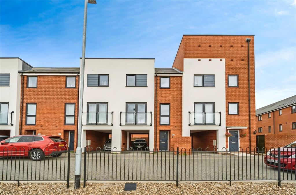 Main image of property: Washington Close, Ipswich, Suffolk
