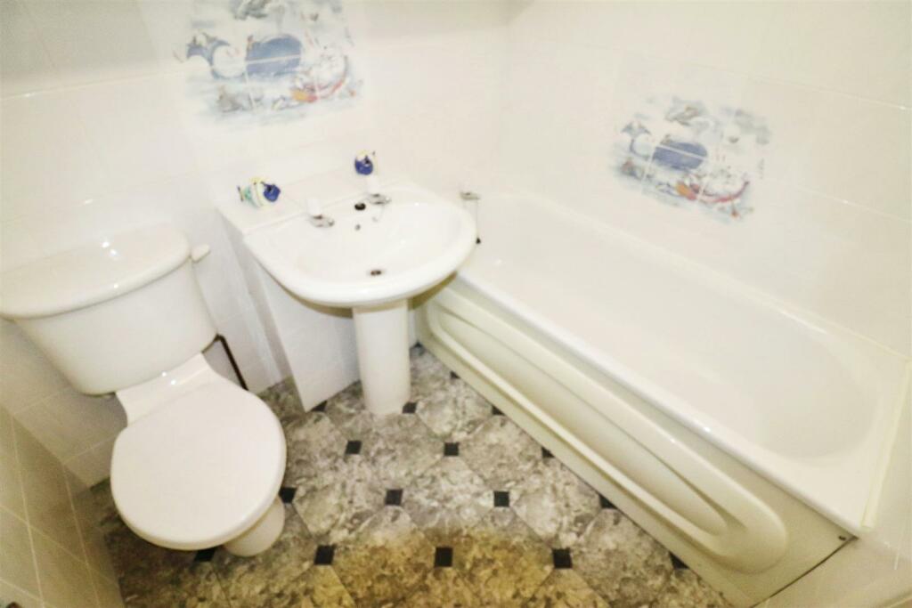 Additional property image - Hayes Road, Nuneaton