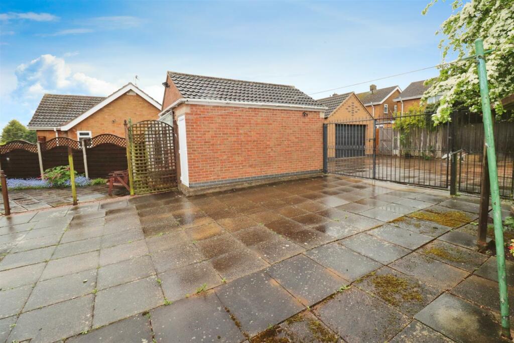 Additional property image - Hayes Road, Nuneaton