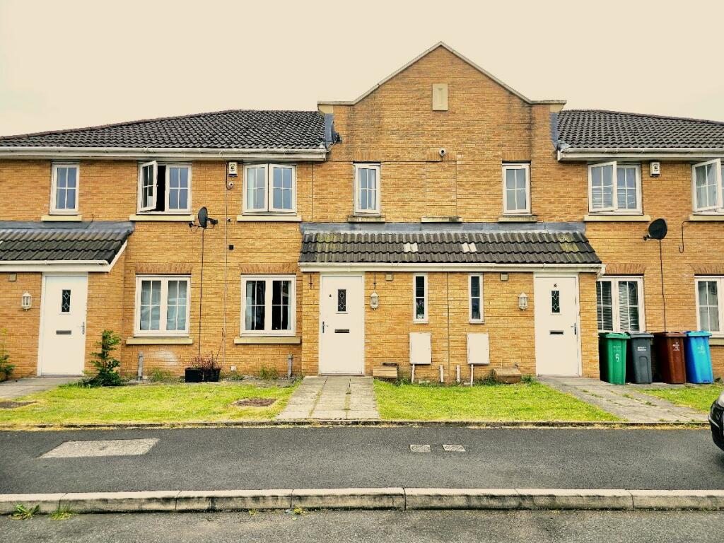 3 bedroom terraced house for sale in Vasser Road, Gorton, Manchester, M18