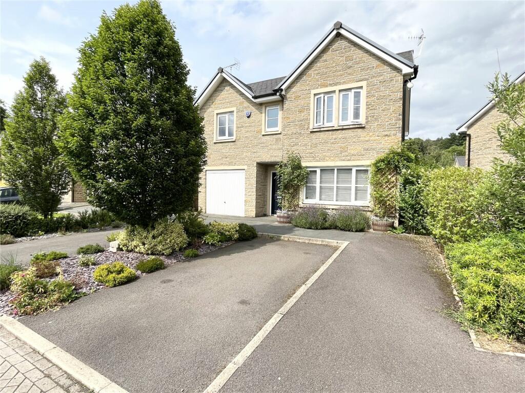 4 bedroom detached house for sale in Calico Drive, Strines, Stockport, SK6