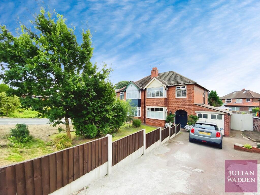 Main image of property: Stockport Road West, Bredbury, Stockport, SK6