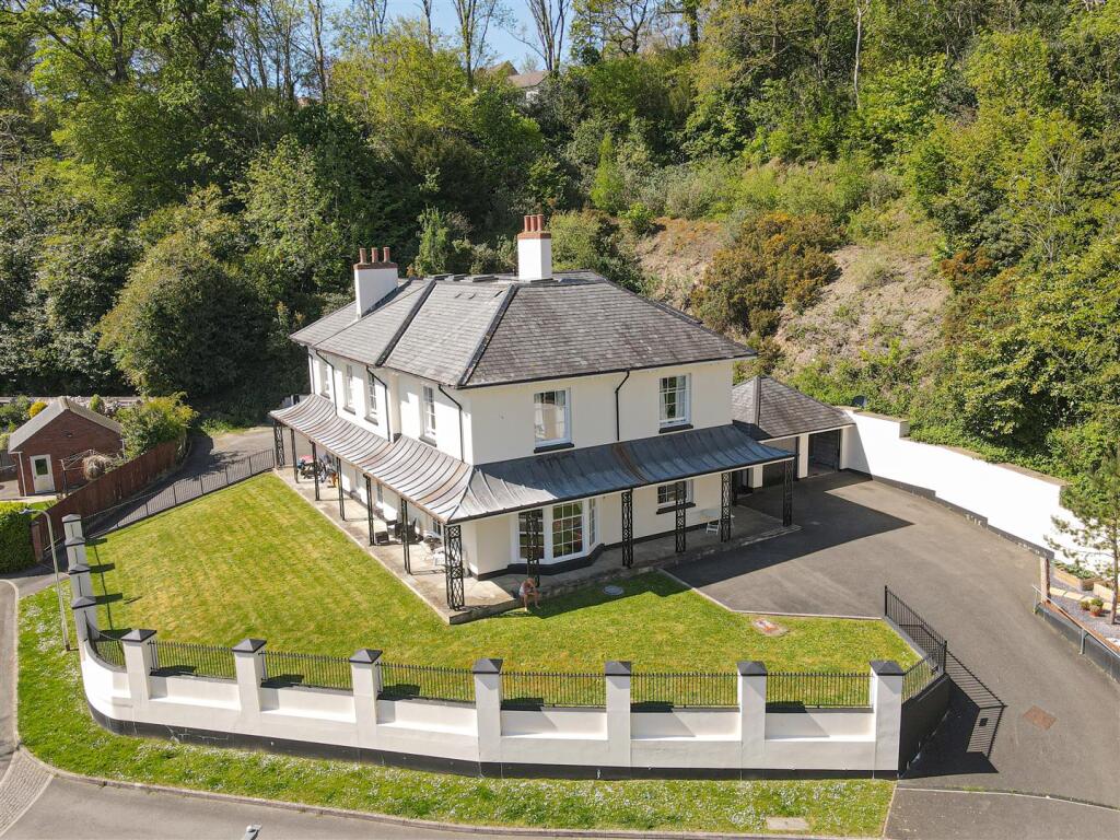 Main image of property: Ford House, Rowe Close, Bideford