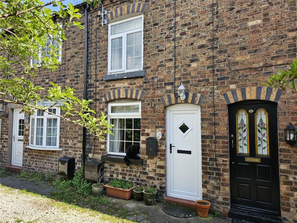 2 bedroom terraced house for sale in Oak Street, Rode Heath, StokeonTrent, Cheshire, ST7