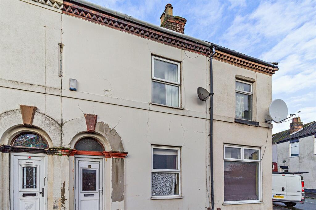 2 bedroom terraced house for sale in Milton Road, Widnes, Cheshire, WA8