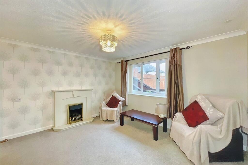 2 bedroom apartment for sale in Church Street, Heavitree, Exeter, Devon, EX2