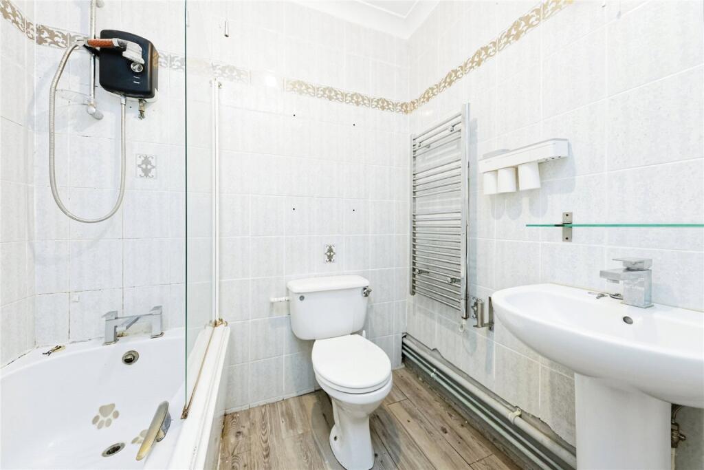 Additional property image - Sarre Court, Sarre, Birchington, Kent, CT7
