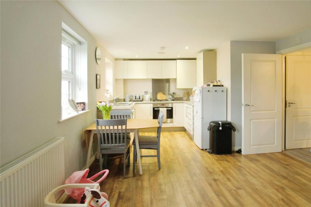 Additional property image - Blackbourne Chase, Littlehampton, West Sussex, BN17