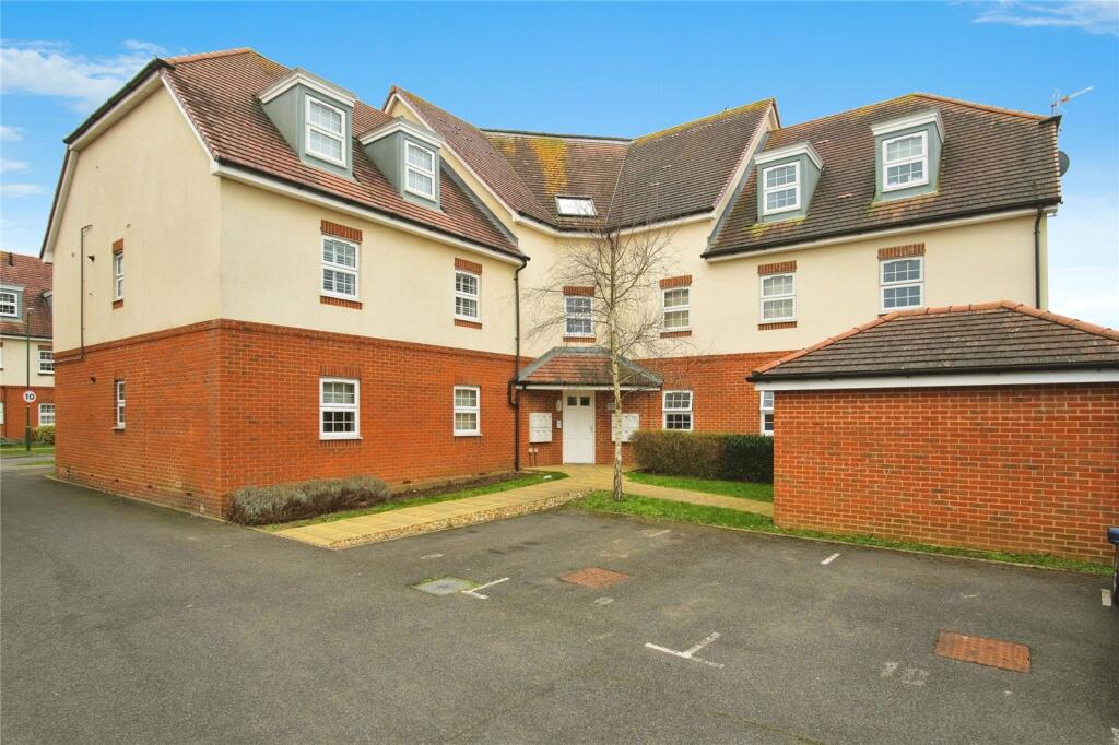Additional property image - Blackbourne Chase, Littlehampton, West Sussex, BN17