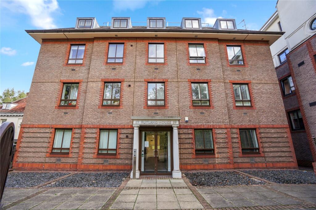 Main image of property: South Street, Epsom, Surrey, KT18