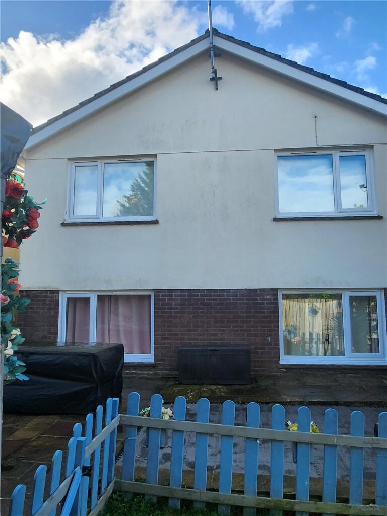 Main image of property: Haywain Close, Torquay, Devon, TQ2