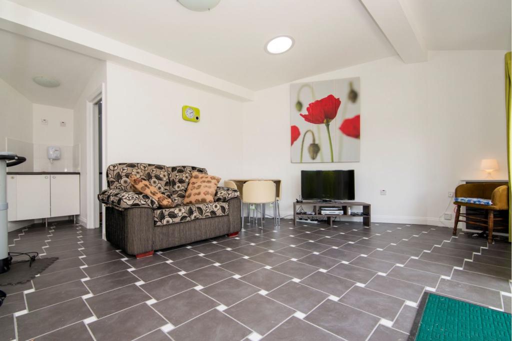 Additional property image - Turton Close, Bury, BL8