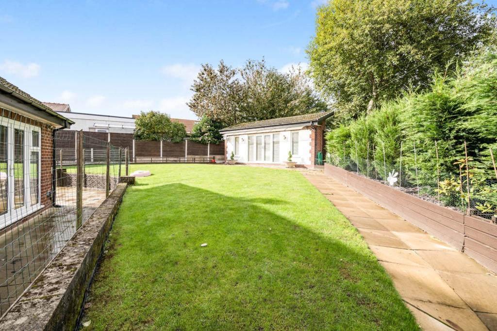 Additional property image - Turton Close, Bury, BL8