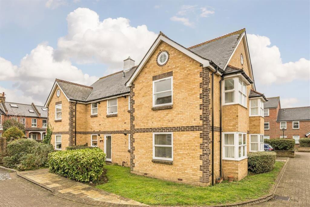 Main image of property: Dovecote Gardens, Sheen