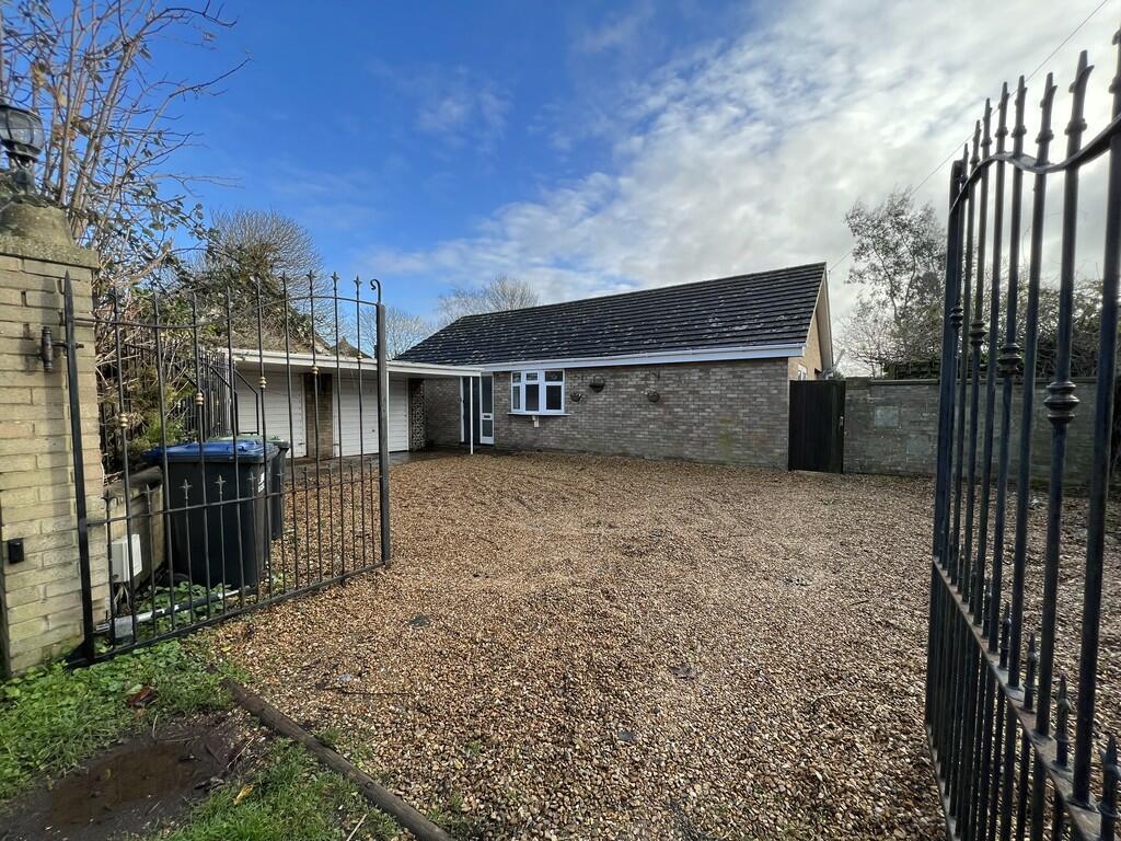 Additional property image - Straight Furlong, Pymoor, Ely, Cambs., CB6 2EG