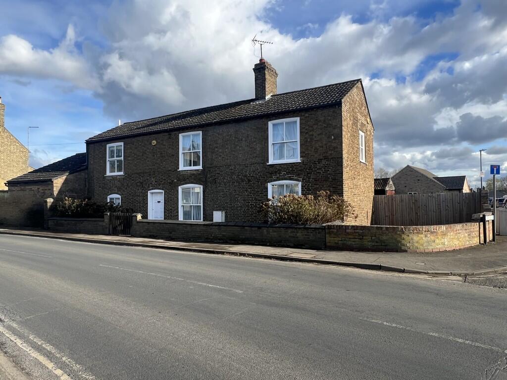 Main image of property: Huntingdon Road, Chatteris, Cambs., PE16 6EA