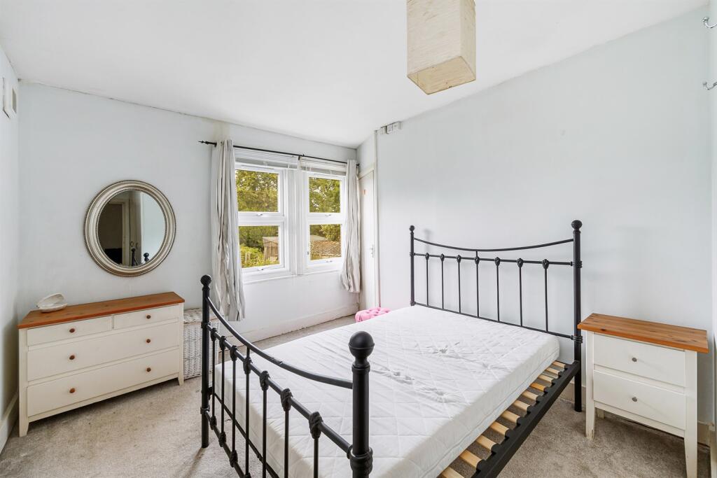 Main image of property: Madeley Road, W5