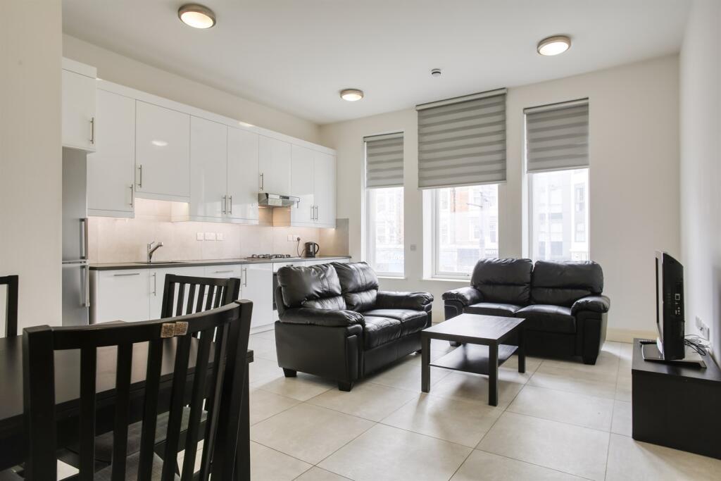 Main image of property: New Broadway, W5