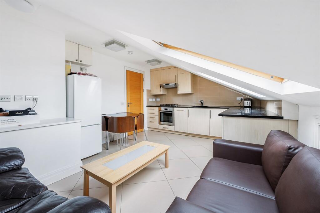 Main image of property: Grange Park, W5