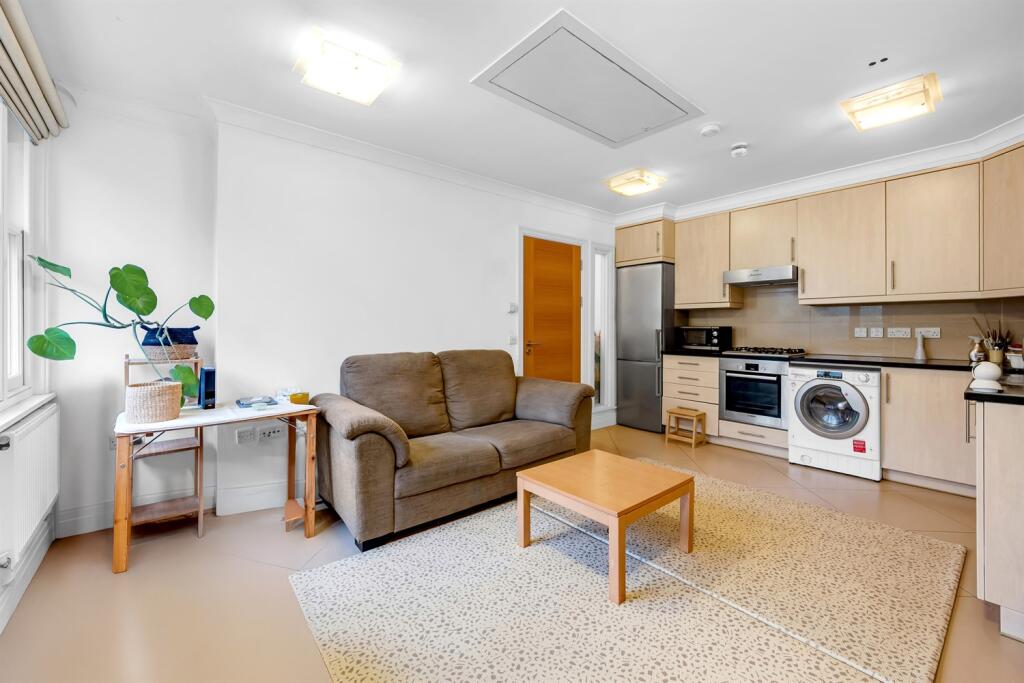 Main image of property: Mattock Lane, W5