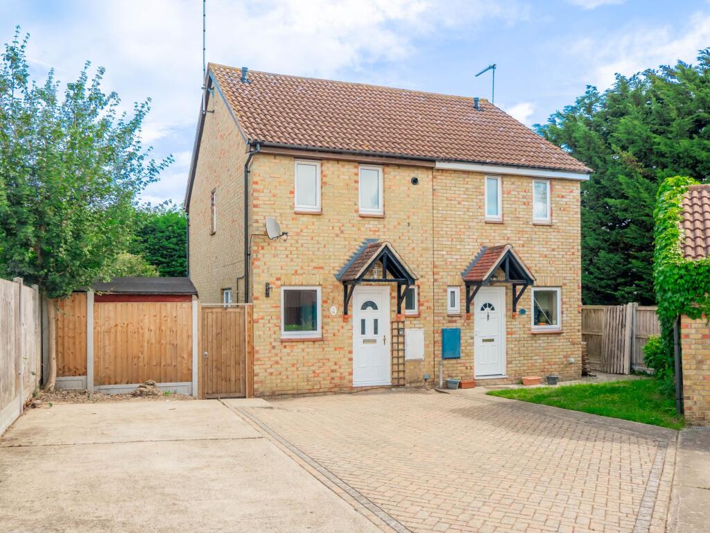 Main image of property: Althorpe Close, Hockley, SS5