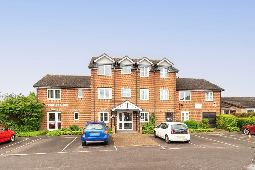 2 bedroom retirement property for sale in Hamilton Court, Lammas Walk