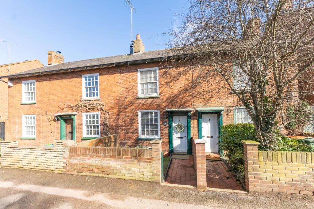 Main image of property: Watling Street, Hockliffe, Leighton Buzzard