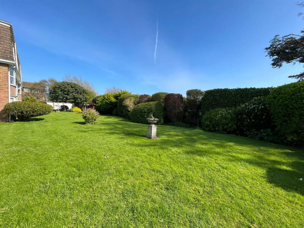 Additional property image - Fincham Close