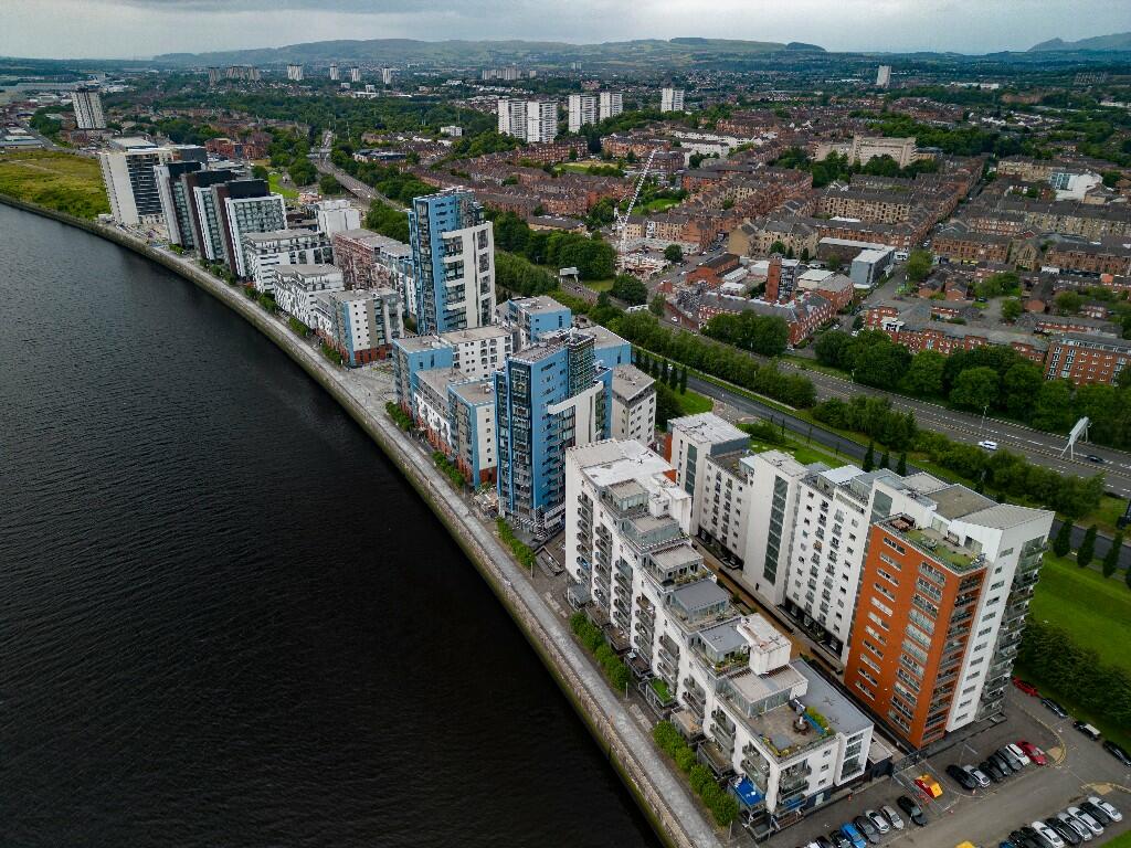 2 bedroom flat for sale in 337, Glasgow Harbour Terraces, Glasgow, G11