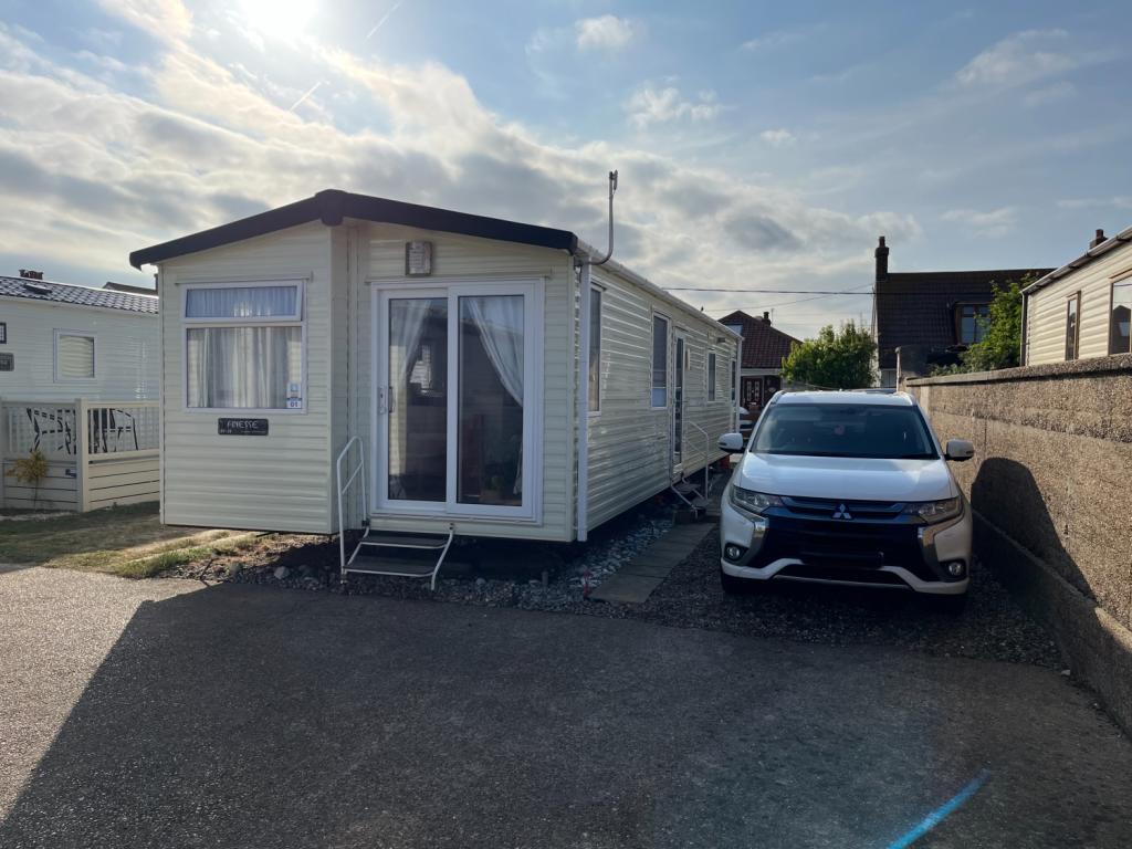 2 bedroom caravan for sale in Suffolk Sands, Felixstowe, IP11