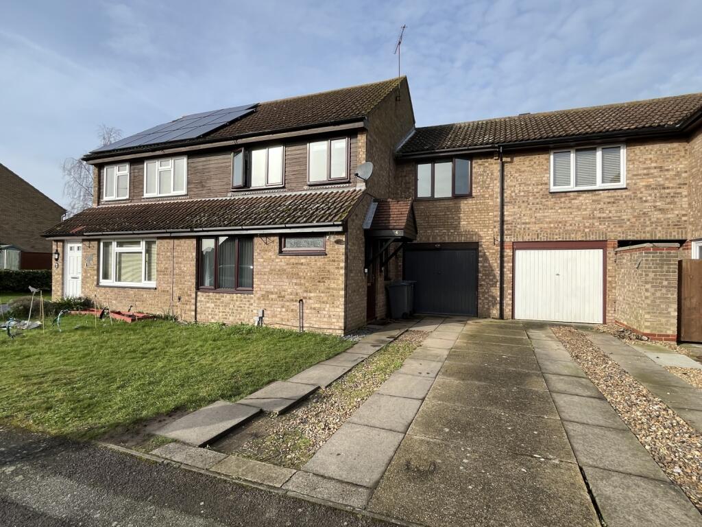 4 bedroom terraced house for sale in Great Field, Trimley St. Mary, IP11
