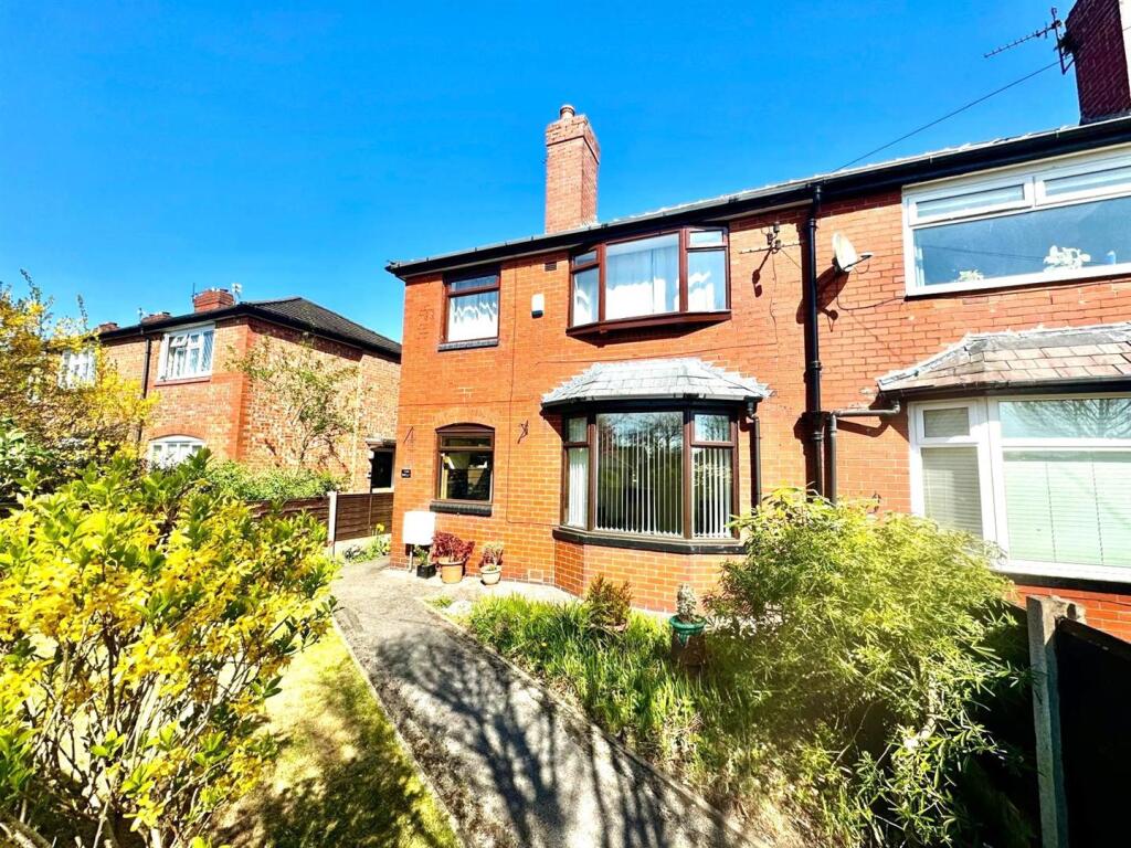 Main image of property: Nuthurst Road, Manchester