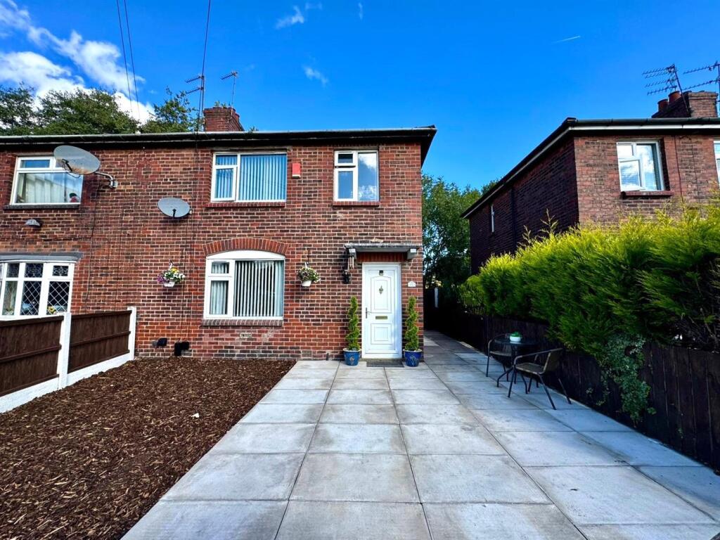 Main image of property: Ash Square, Oldham