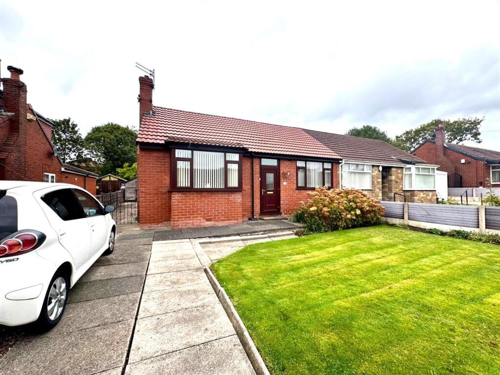 Main image of property: Hampton Road, Failsworth, Manchester