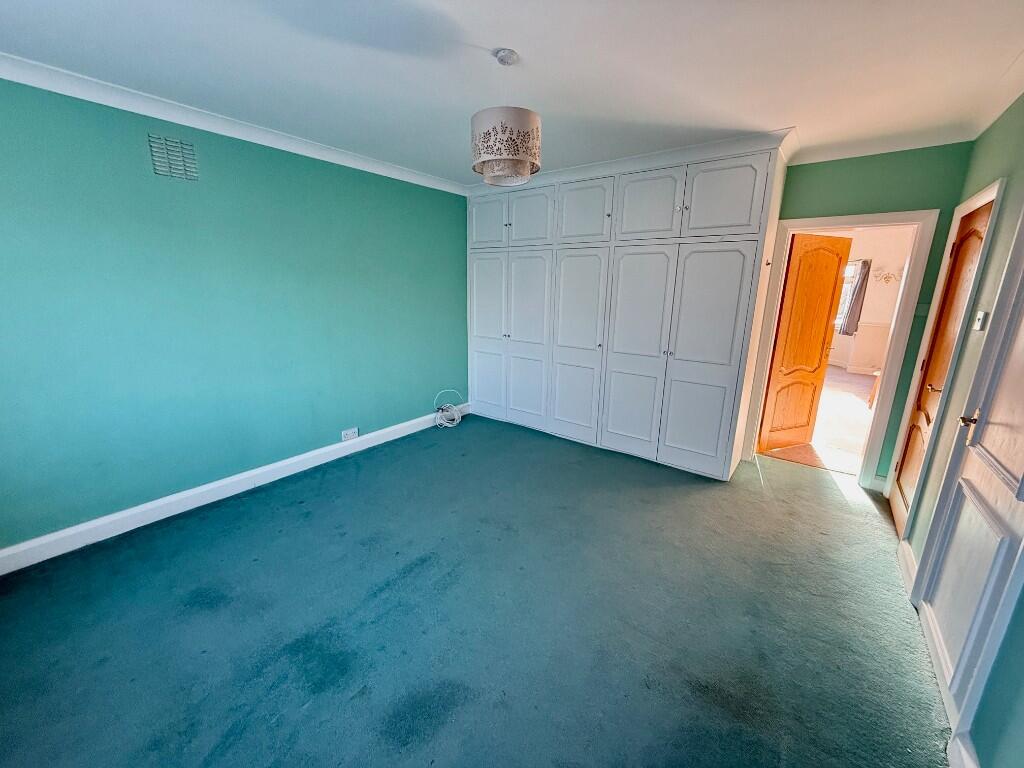 Additional property image - West Park Lane, Worthing, West Sussex, BN12