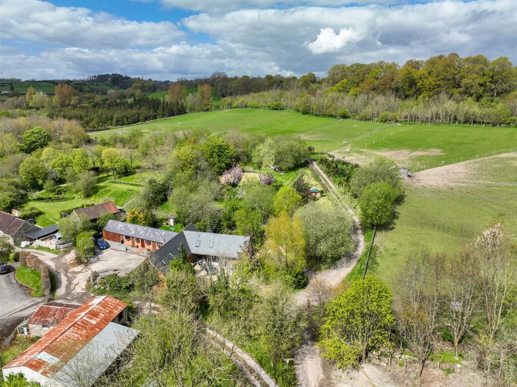 4 bedroom barn conversion for sale in Redmans Lane, Melbury Abbas, Shaftesbury, SP7