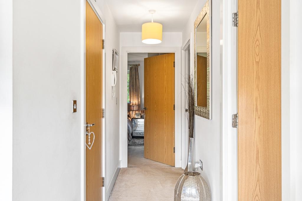 2 bedroom apartment for sale in Henmarsh Court, Balls Park, Hertford