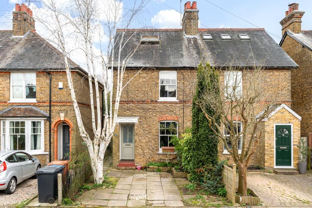 3 bedroom semidetached house for sale in Road, Bengeo