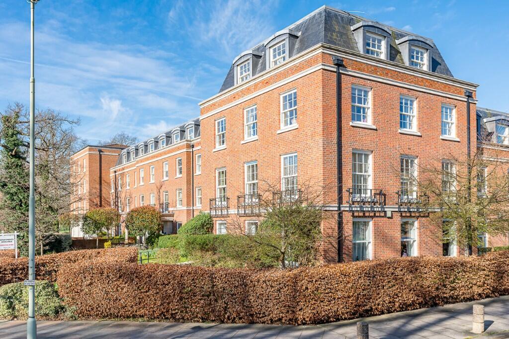 Main image of property: Peel Court, College Way, Welwyn Garden City, Hertfordshire, AL8