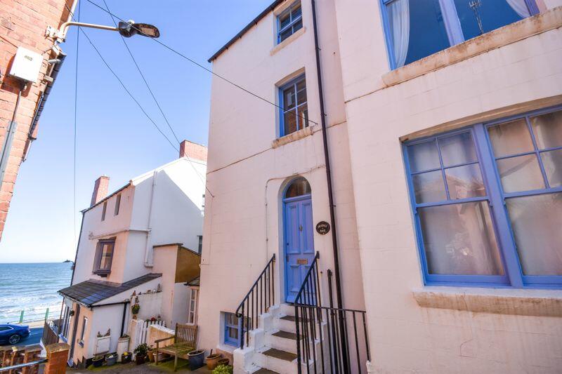 3 bedroom flat for sale in Smardale House, Sandsend, YO21