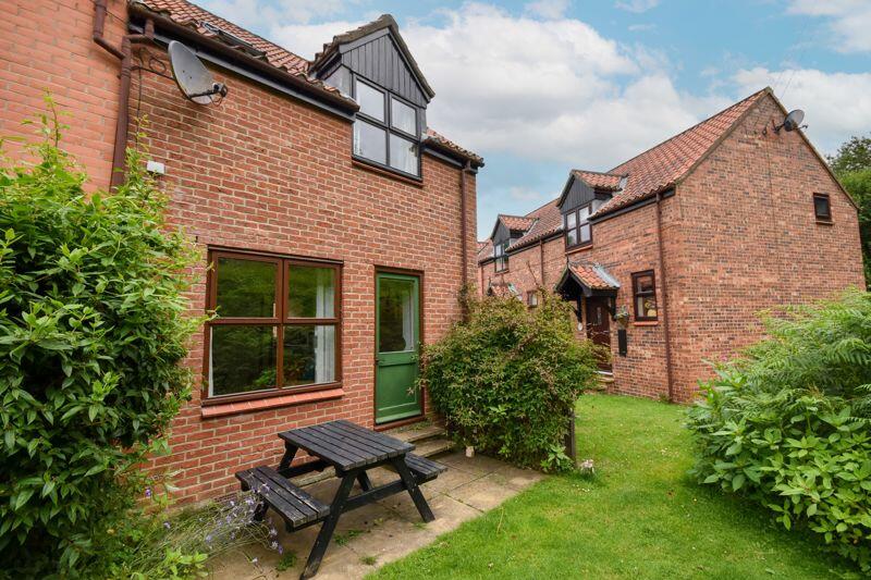 2 bedroom cottage for sale in Captain Cooks Haven, Whitby, YO22