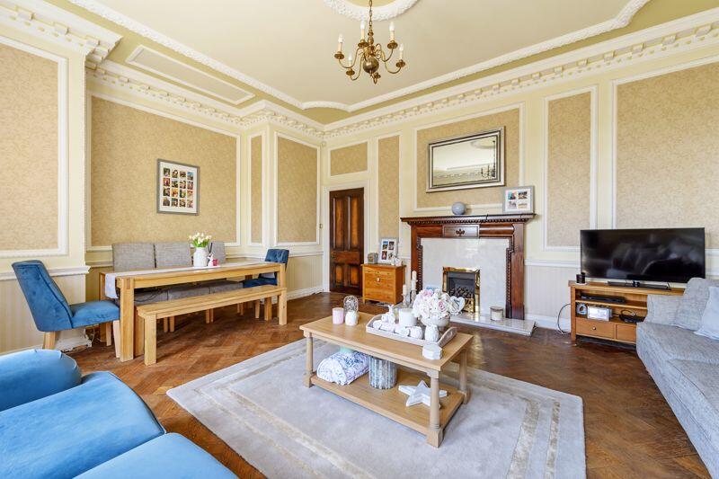 Additional property image - Lower Lane, Cleckheaton